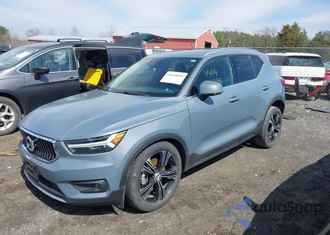 2022 Volvo Xc40 T5 Inscription from USA, damaged, VIN YV4162UL2N2733808
